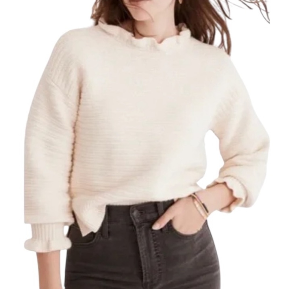 Madewell Oatmeal Cream Ruffle Neck Puff Sleeve Cropped Knit Sweater - L - Picture 1 of 16
